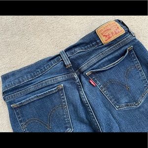 414 Relaxed Straight Levi’s Jeans